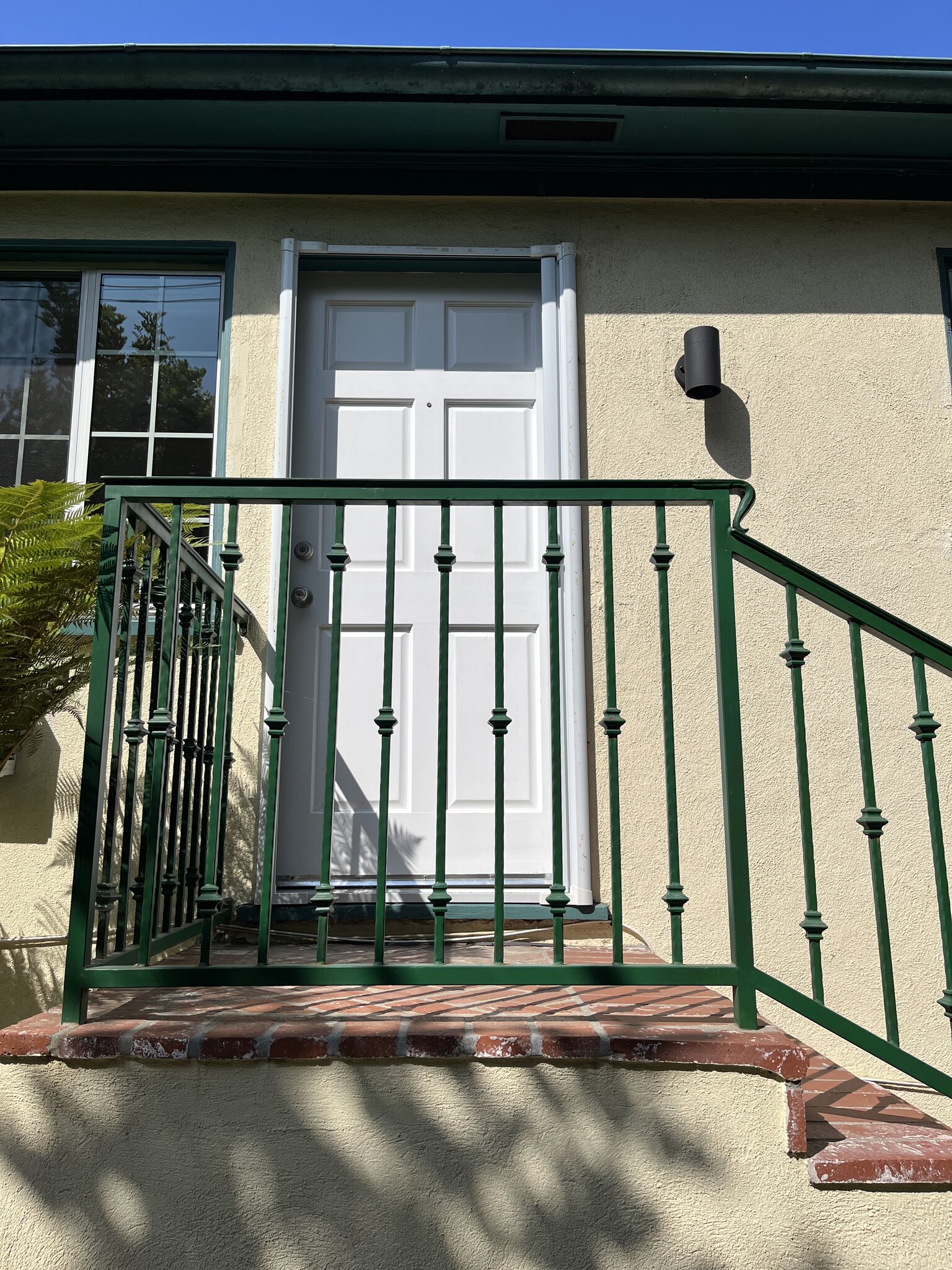 FRONT DOOR TO UNIT - 10949 Massachusetts Ave