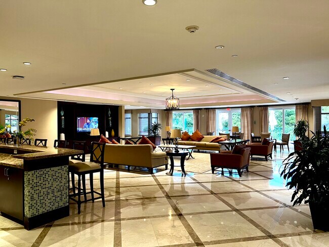 Building Photo - Turnberry Village Apt 1020 ST