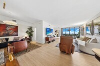 Building Photo - 20281 E Country Club Dr
