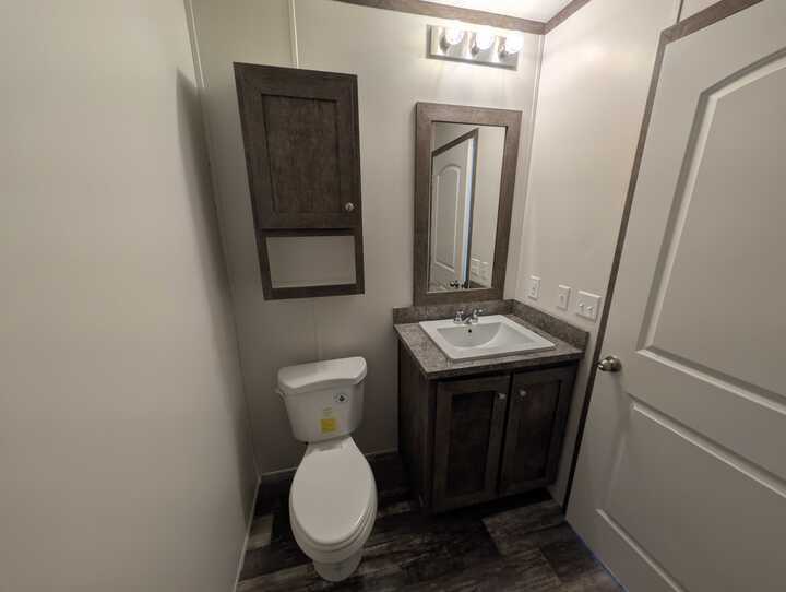 Building Photo - 16151 Notre Dame St