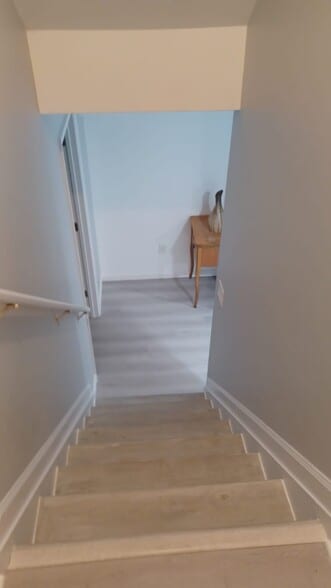 Building Photo - 45 Wrangle Brook Rd