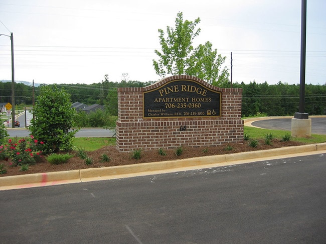 Building Photo - Pine Ridge Apartments