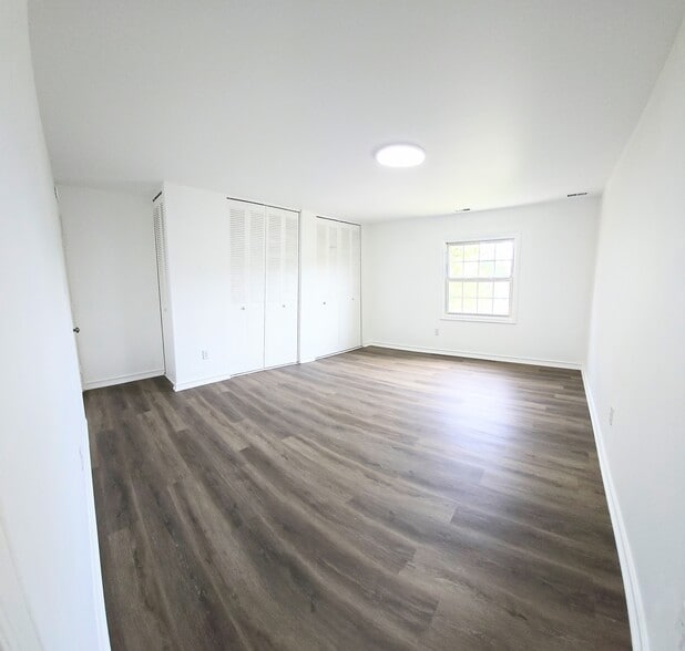 Bedroom 1 - 7 Waterfall Rd