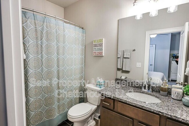 Building Photo - 3331 Grassy Flds Ln