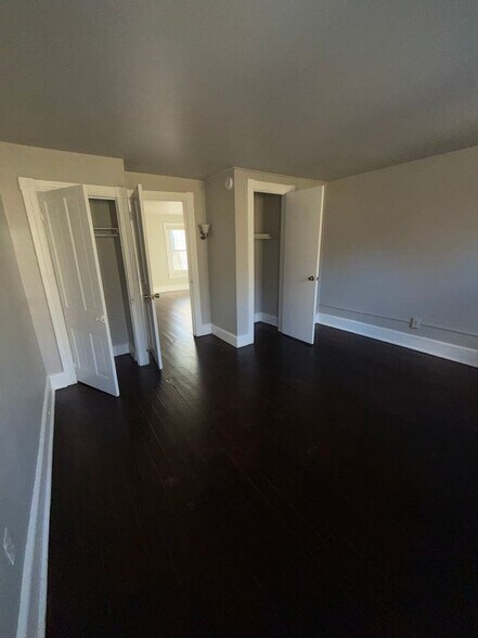 Building Photo - 395 Hephzibah Hill Rd