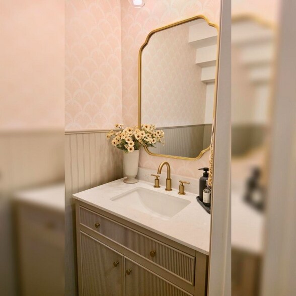 Building Photo - 1309 Needle Cactus Dr