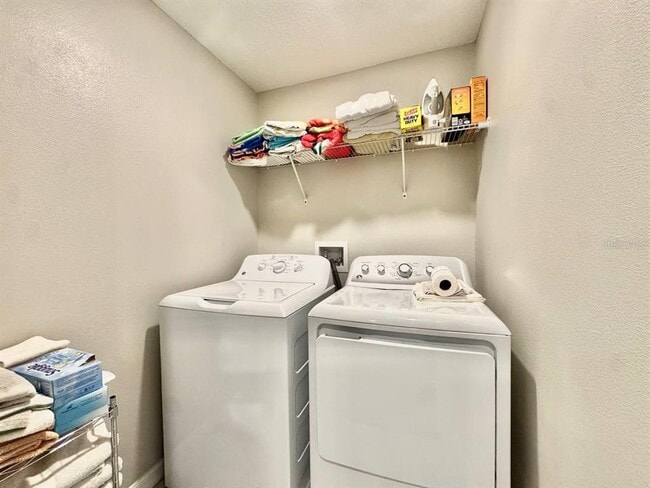 Building Photo - 3587 Bellmeade Ct