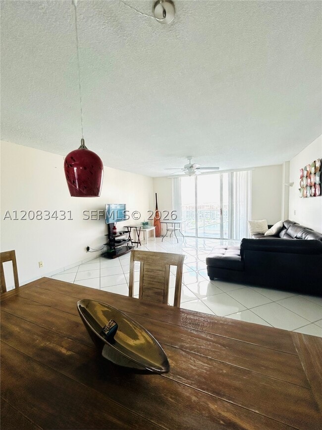 Building Photo - 3800 S Ocean Dr