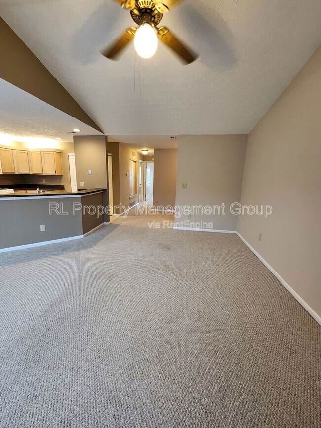 Building Photo - 3437 Fishinger Mill Dr