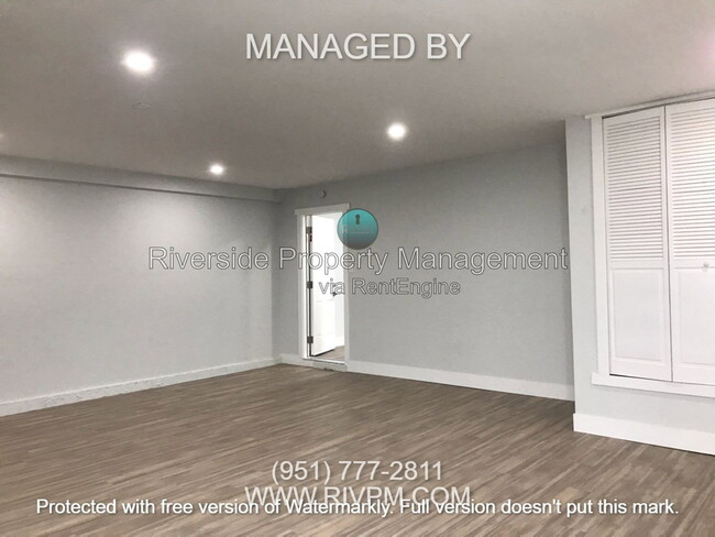 Building Photo - 5759 Lotus St