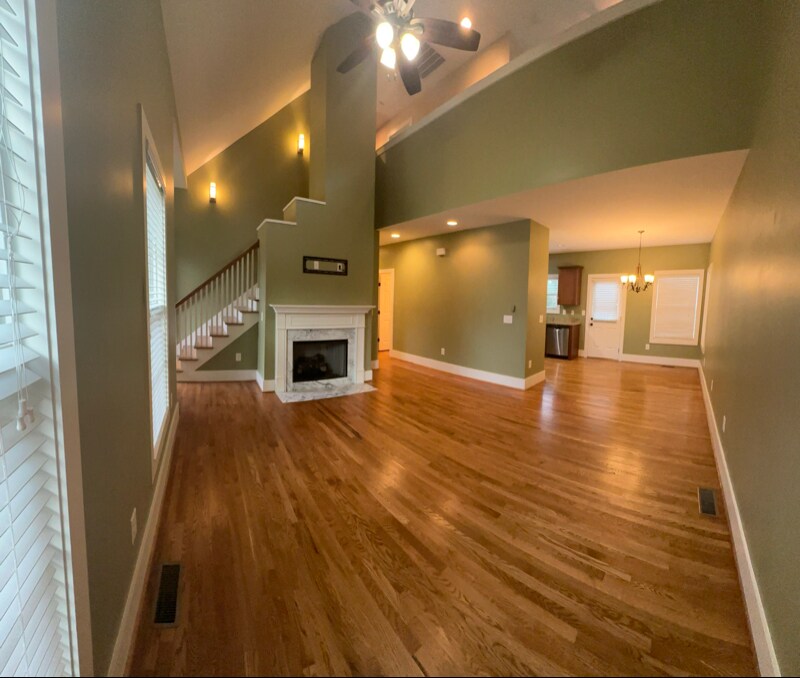 Building Photo - 22 Twin Oaks Dr