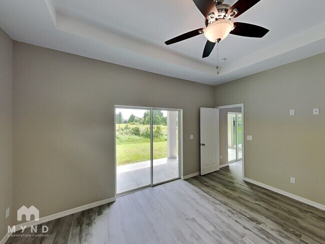 Building Photo - 4395 Langtree Ave