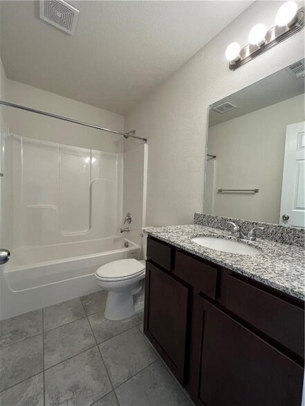 Building Photo - 414 Wood Creek St