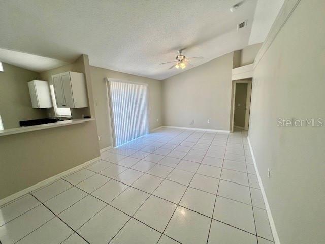Building Photo - 2342 Queenswood Cir