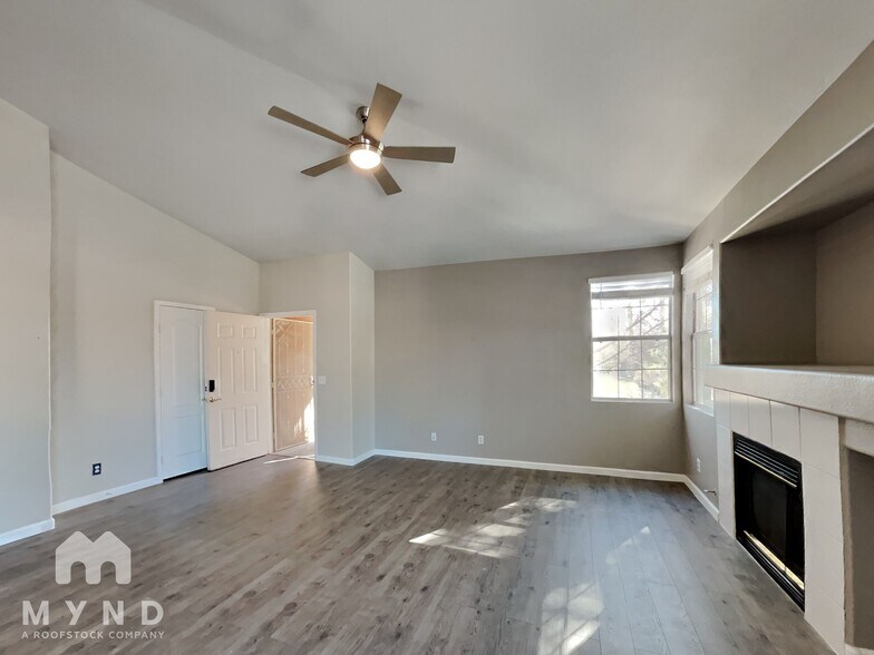 Building Photo - 7705 Constanso Ave