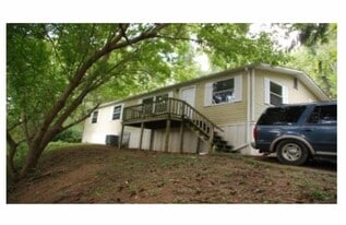 Building Photo - 159 Jeffersonville St