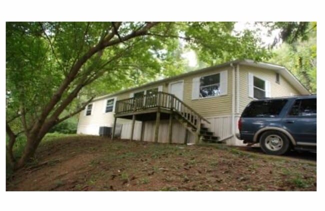 Building Photo - 159 Jeffersonville St