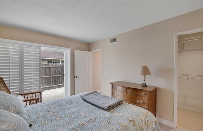 Building Photo - 8216 Woolburn Dr