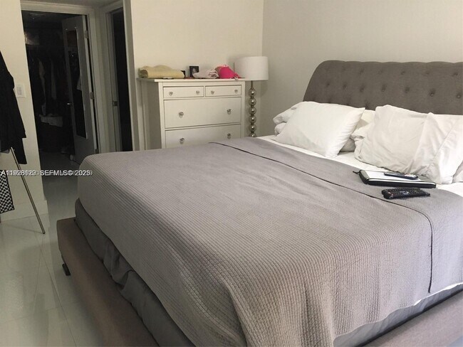 Building Photo - 3551 Magellan Cir