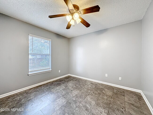 Building Photo - 3020 Golden Pond Blvd