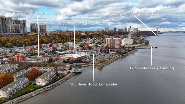 Building Photo - 905 River Rd