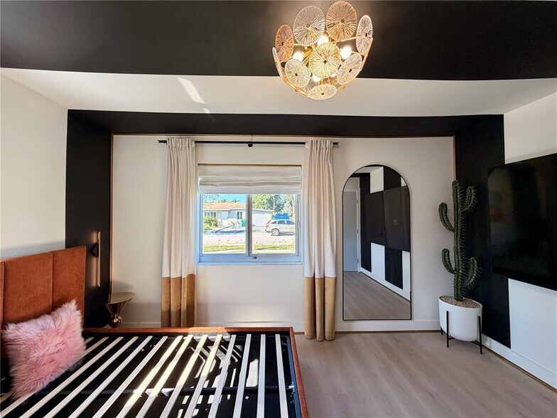 Building Photo - 2340 SW 42nd Way