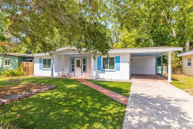 Primary Photo - 1500 San Mateo Dr