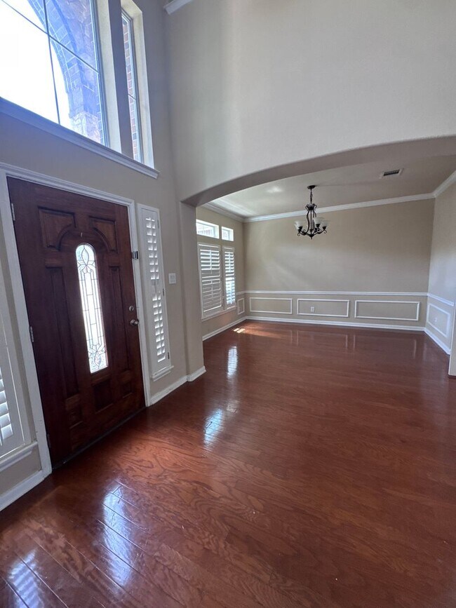 Building Photo - Gorgeous 4 BD | 3.5 BA | 2 CAR GARAGE Available in Sonoma Ranch Helotes! Move in Ready July 2026!