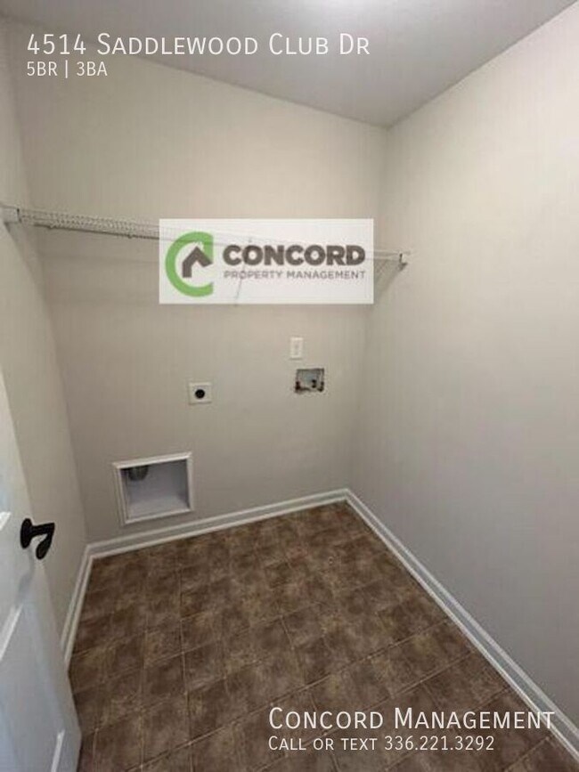 Building Photo - 4514 Saddlewood Club Dr