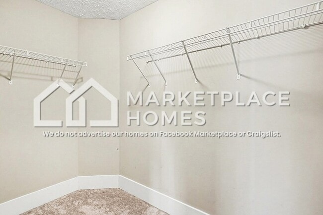 Building Photo - 2437/103 Bell St