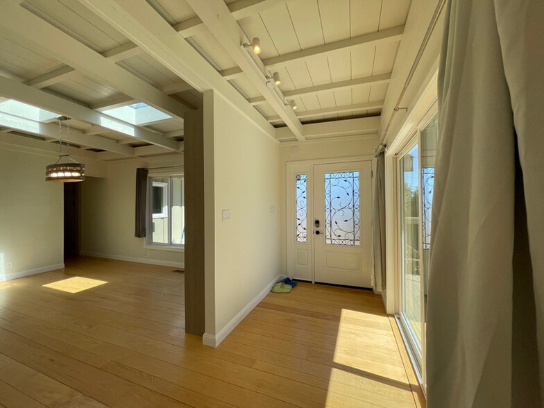 Building Photo - 4905 Ranch Rd