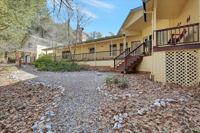 Building Photo - 21740 Homestead Rd