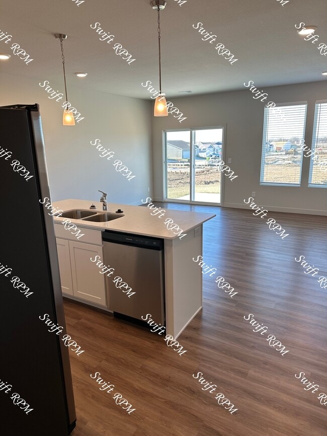 Building Photo - 12428 S Parkwood Ln