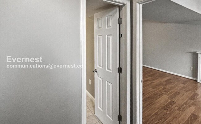 Building Photo - 36015 Wilderness Shores Way