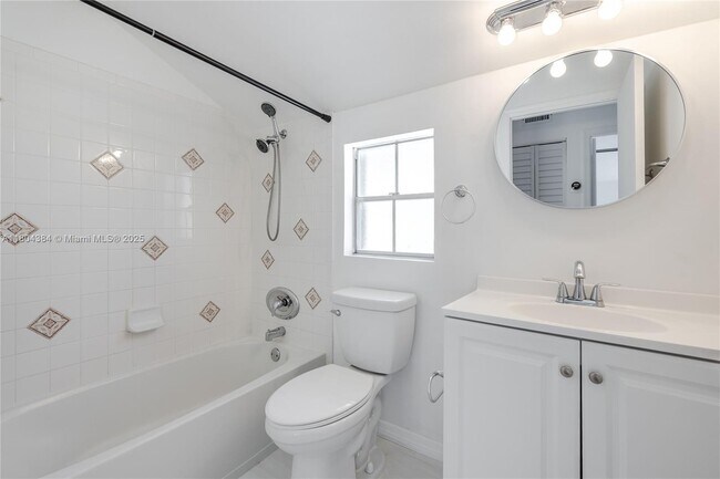 Building Photo - 5800 Rambler Rose Way