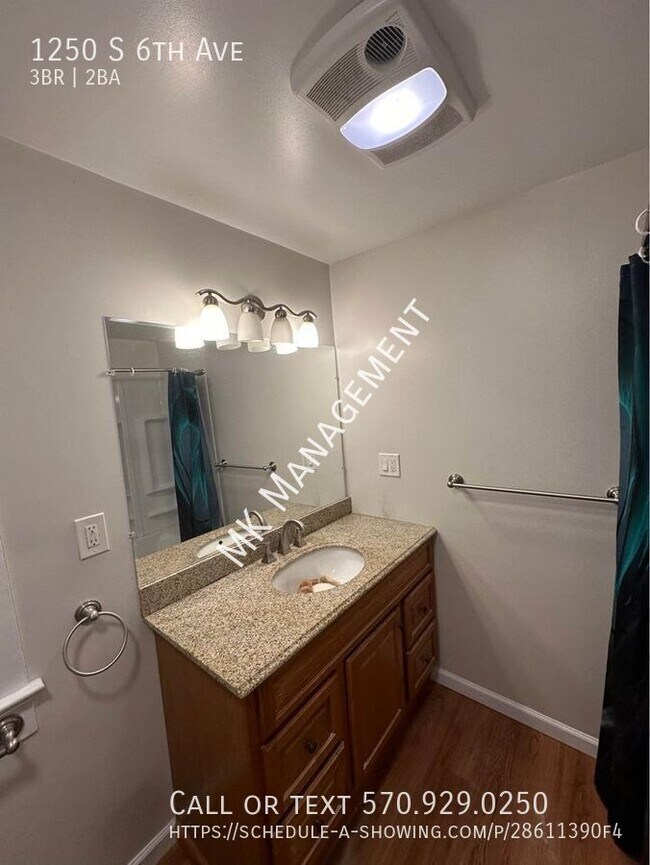 Building Photo - 1250 S 6th Ave