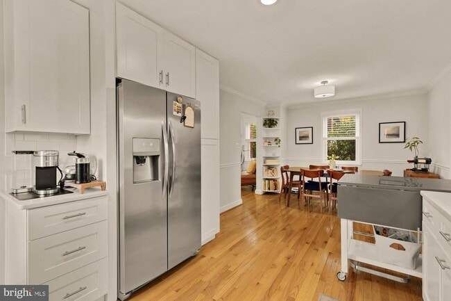 Building Photo - 11612 Galt Ave