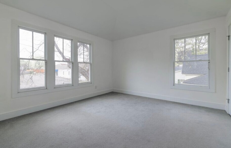 Building Photo - 1708 4th Ave N