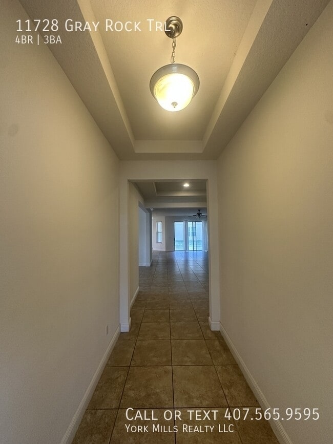 Building Photo - 11728 Gray Rock Trail