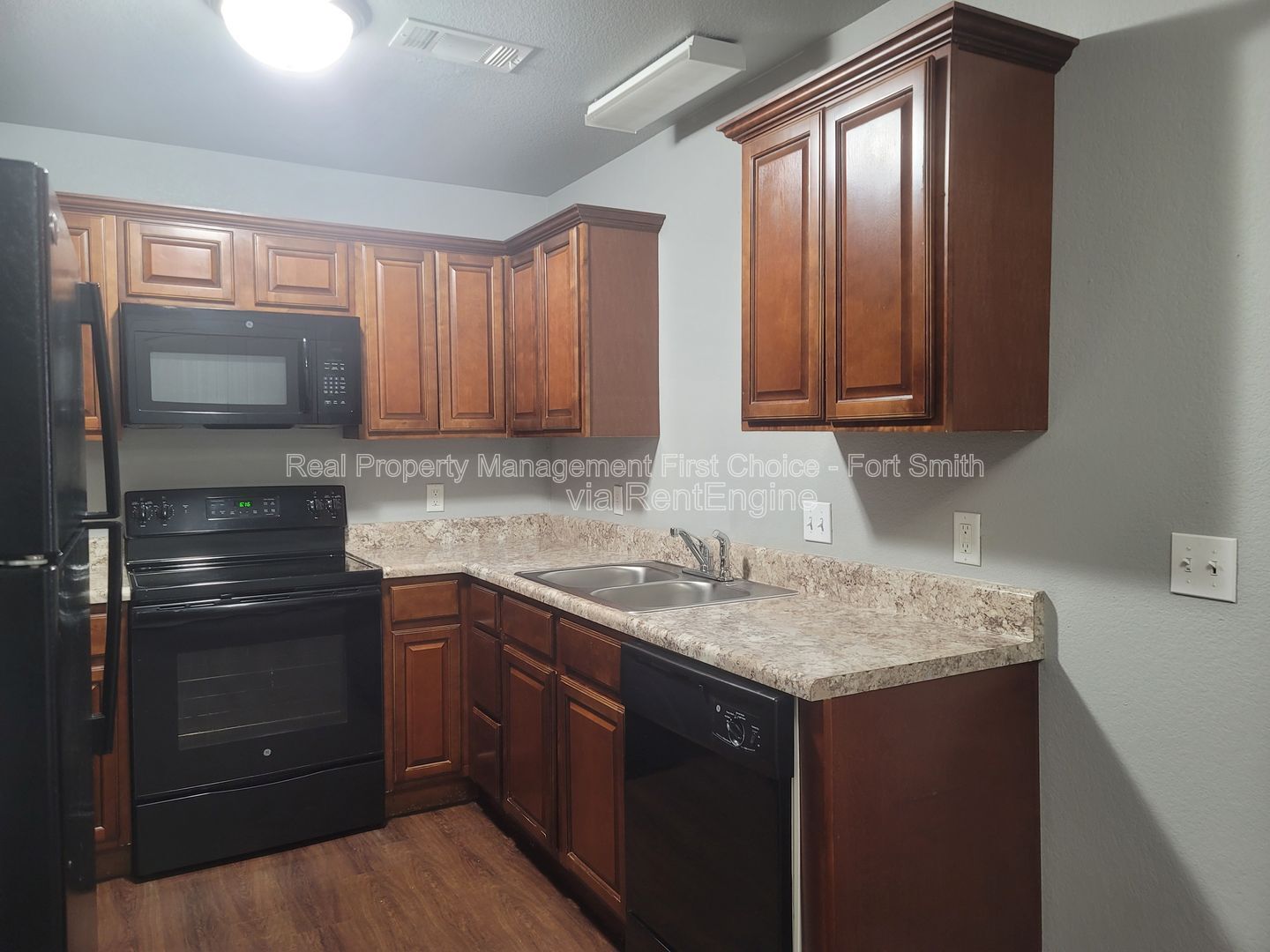 Building Photo - 2006 Ingalls Ln