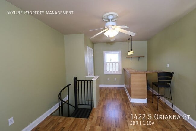 Building Photo - 1422 S Orianna St