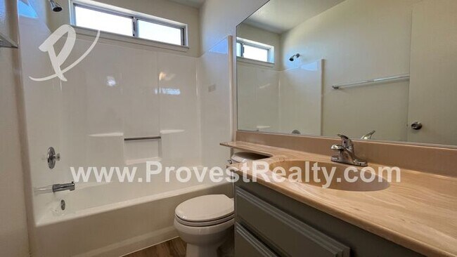 Building Photo - 3 Bed, 2 Bath Apple Valley Home!!!