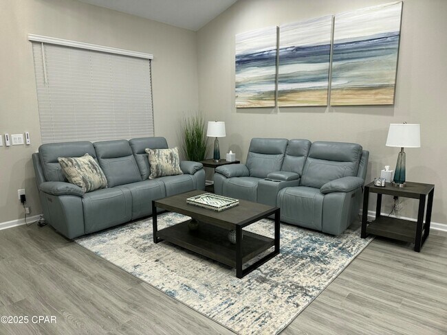 Building Photo - 8436 Dreams Float Ct