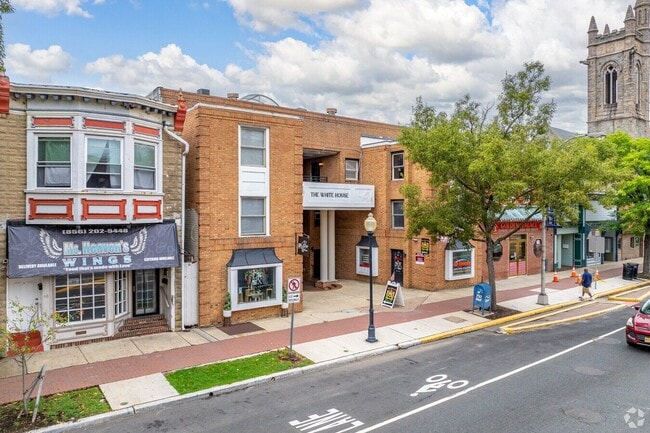 Building Photo - 41 S Broad St