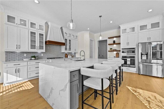 Building Photo - 3488 Hamilton Mill Rd