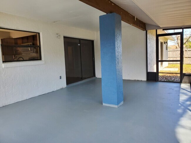 Building Photo - Spacious 3 bed 2 bath home in Kissimmee