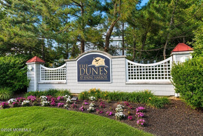 Building Photo - 40 Golden Eye Ln
