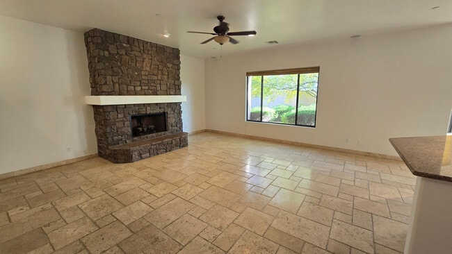 Building Photo - 4485 E Quail Brush Rd