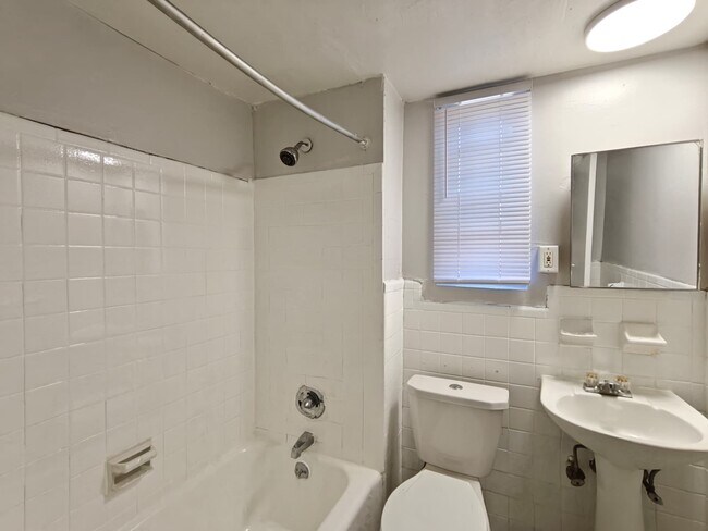Building Photo - 5602 Ogontz Ave