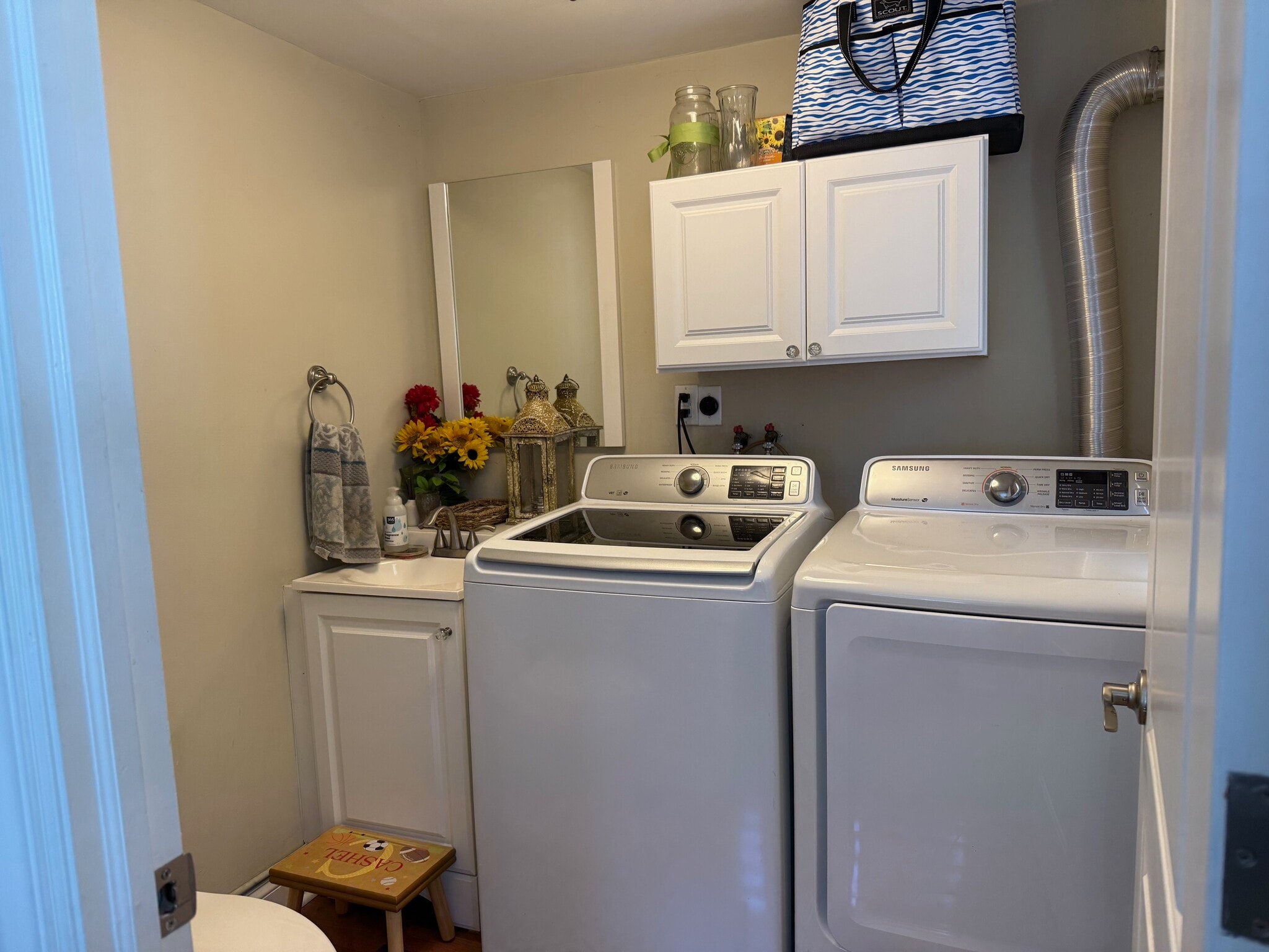recently installed washer/dryer - 130 Simpson Rd